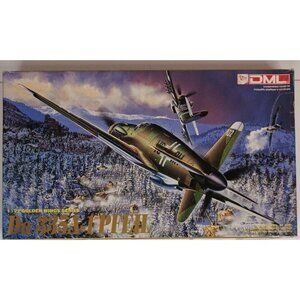 WWII DML Model Plane Do335A1 PFEIL 88 Piece Model Kit 1:72 Pieces Still sealed